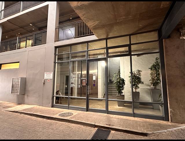 144M² OFFICE TO LET IN GREENSIDE